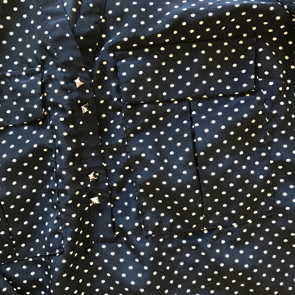 Pretty work blouse! - Picture 2 of 4